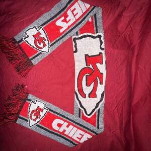 Kansas City Chiefs Gray Big Logo Scarf
